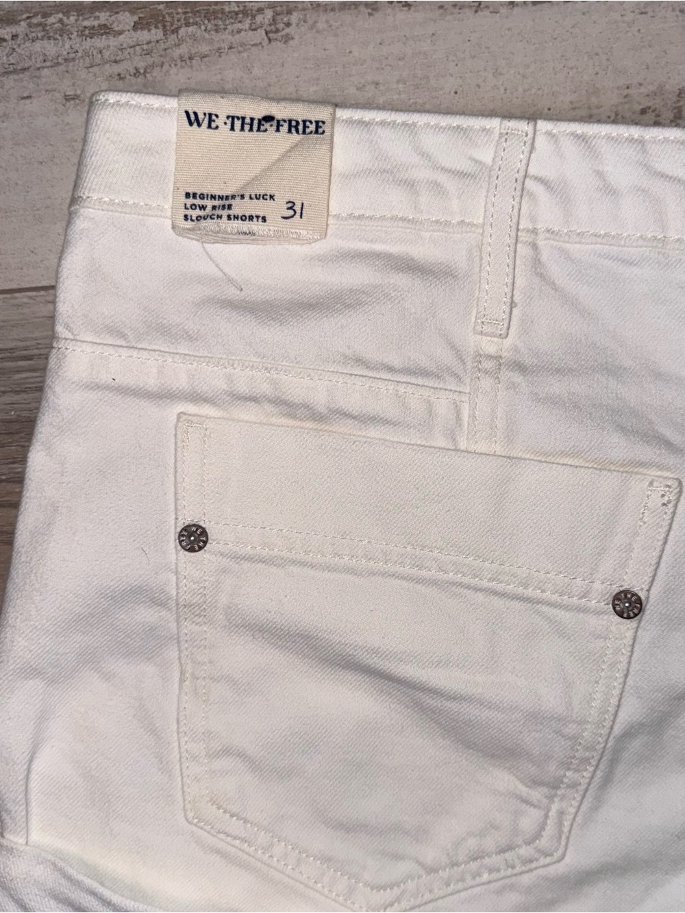 We The Free Beginners Luck Shorts NWT White Low Rise Slouch Denim Shorts Summer - Picture 8 of 13